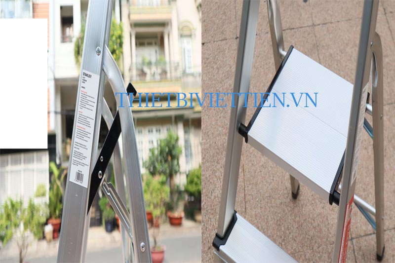 Thang nhôm ghế 7 bậc Stanley SXLDAL-007